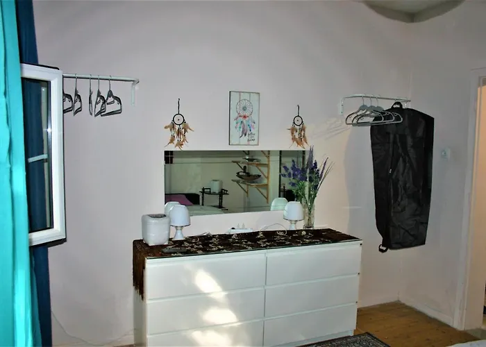 Monokatoikia Ston Lagkada 拉加达斯